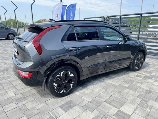 Сірий Кіа Niro, об'ємом двигуна 0 л та пробігом 31 тис. км за 23500 $, фото 2 на Automoto.ua