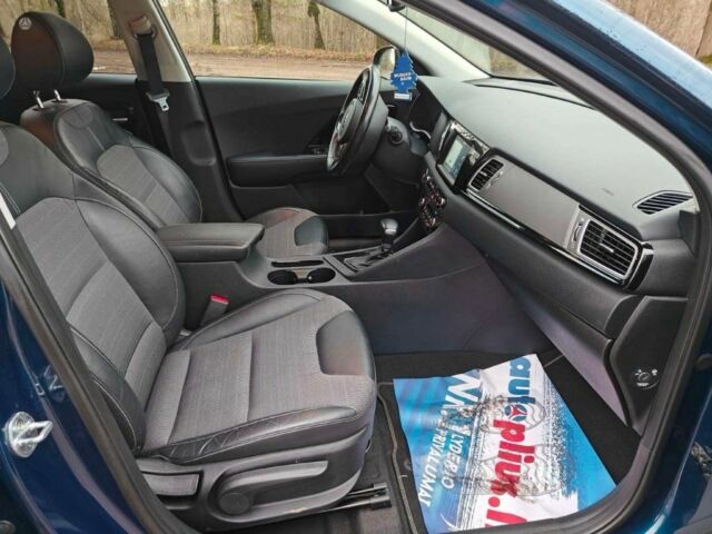 Синий Киа Niro, объемом двигателя 1.6 л и пробегом 120 тыс. км за 11300 $, фото 6 на Automoto.ua