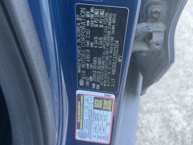 Синий Киа Niro, объемом двигателя 1.6 л и пробегом 162 тыс. км за 14999 $, фото 4 на Automoto.ua