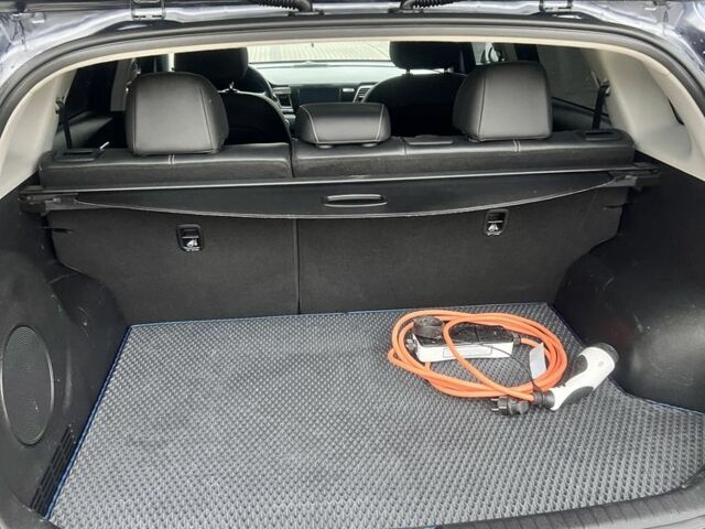 Синий Киа Niro, объемом двигателя 0 л и пробегом 65 тыс. км за 17999 $, фото 11 на Automoto.ua