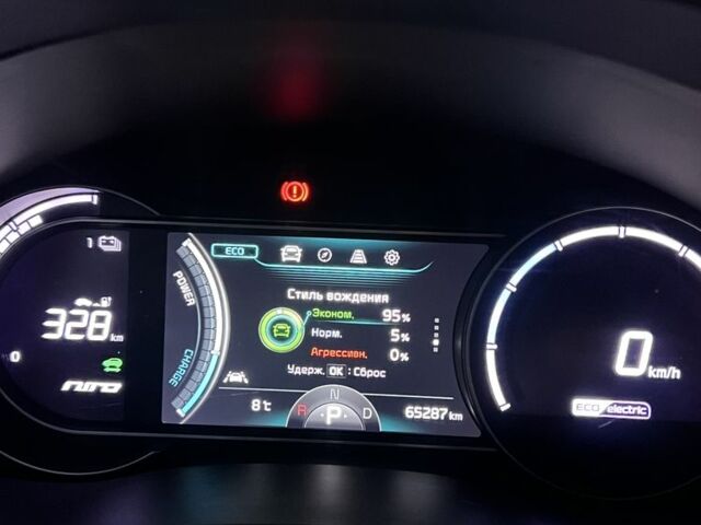 Синий Киа Niro, объемом двигателя 0 л и пробегом 65 тыс. км за 17999 $, фото 19 на Automoto.ua