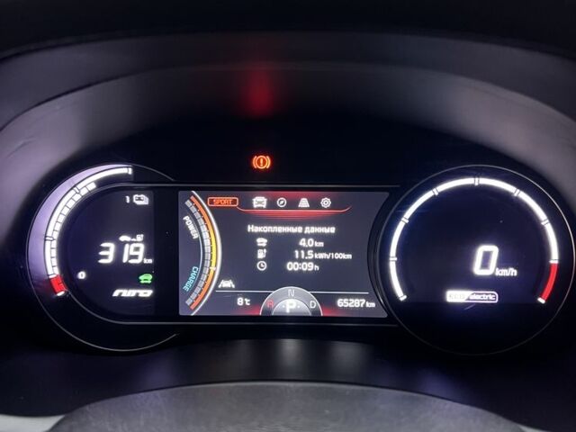 Синий Киа Niro, объемом двигателя 0 л и пробегом 65 тыс. км за 18500 $, фото 7 на Automoto.ua