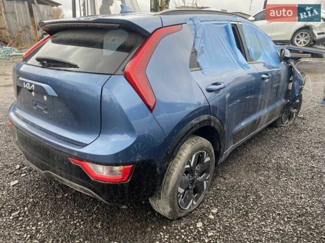 Синий Киа Niro, объемом двигателя 0 л и пробегом 46 тыс. км за 10800 $, фото 3 на Automoto.ua