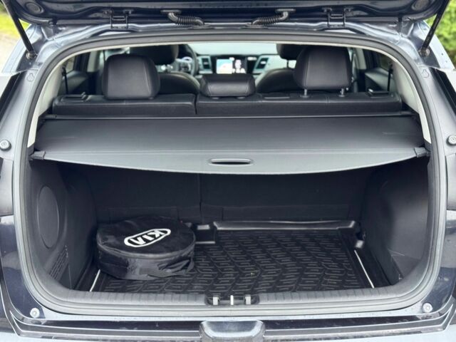 Синий Киа Niro, объемом двигателя 0 л и пробегом 172 тыс. км за 16999 $, фото 15 на Automoto.ua