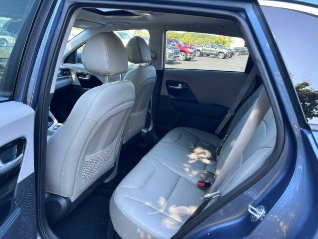 Киа Niro 2020 в Хмельницком на Automoto.ua Синий Киа Niro, объемом двигателя 1.6 л и пробегом 43 тыс. км за 8000 $, фото 8 на Automoto.ua