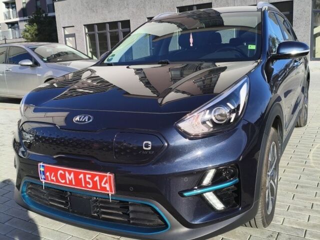 Синій Кіа Niro, об'ємом двигуна 0 л та пробігом 100 тис. км за 19300 $, фото 9 на Automoto.ua