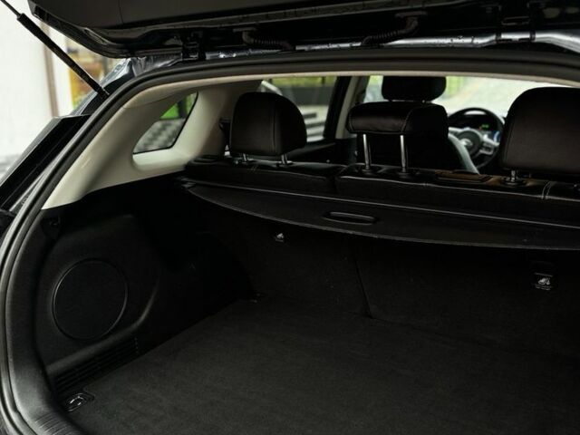 Синий Киа Niro, объемом двигателя 0 л и пробегом 93 тыс. км за 19999 $, фото 4 на Automoto.ua