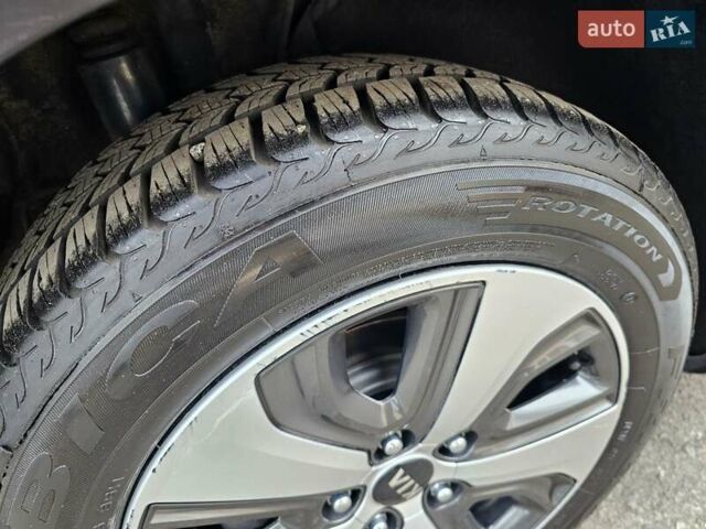 Синий Киа Niro, объемом двигателя 1.58 л и пробегом 179 тыс. км за 14400 $, фото 13 на Automoto.ua