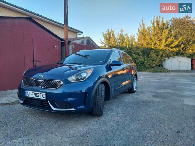Синий Киа Niro, объемом двигателя 1.58 л и пробегом 160 тыс. км за 14200 $, фото 7 на Automoto.ua
