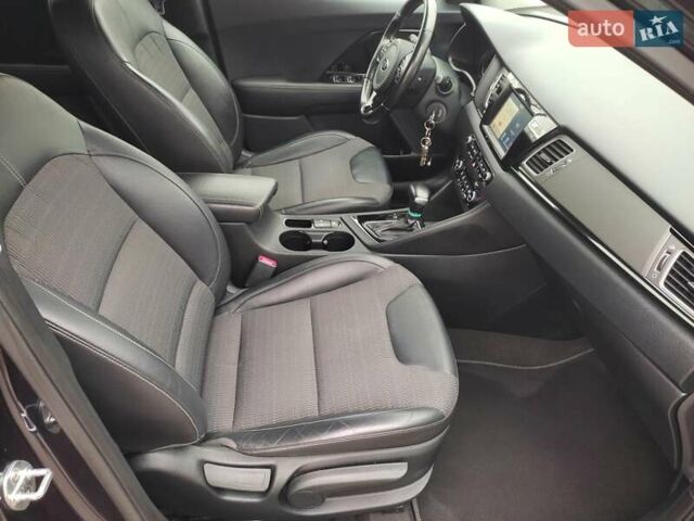 Синий Киа Niro, объемом двигателя 1.58 л и пробегом 219 тыс. км за 16200 $, фото 36 на Automoto.ua