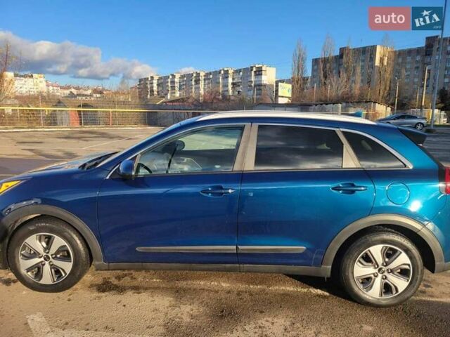 Синій Кіа Niro, об'ємом двигуна 1.58 л та пробігом 146 тис. км за 14700 $, фото 6 на Automoto.ua