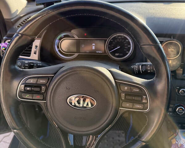 Синий Киа Niro, объемом двигателя 1.59 л и пробегом 114 тыс. км за 19000 $, фото 33 на Automoto.ua