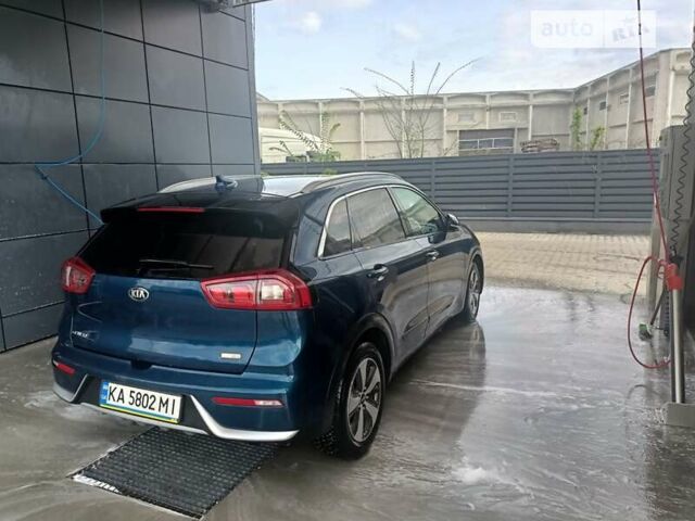 Синій Кіа Niro, об'ємом двигуна 1.6 л та пробігом 175 тис. км за 15500 $, фото 20 на Automoto.ua