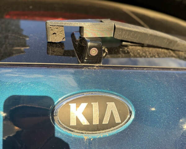 Синий Киа Niro, объемом двигателя 1.59 л и пробегом 114 тыс. км за 19000 $, фото 39 на Automoto.ua