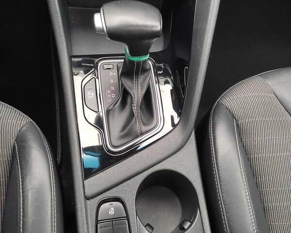 Синий Киа Niro, объемом двигателя 1.58 л и пробегом 219 тыс. км за 16200 $, фото 24 на Automoto.ua