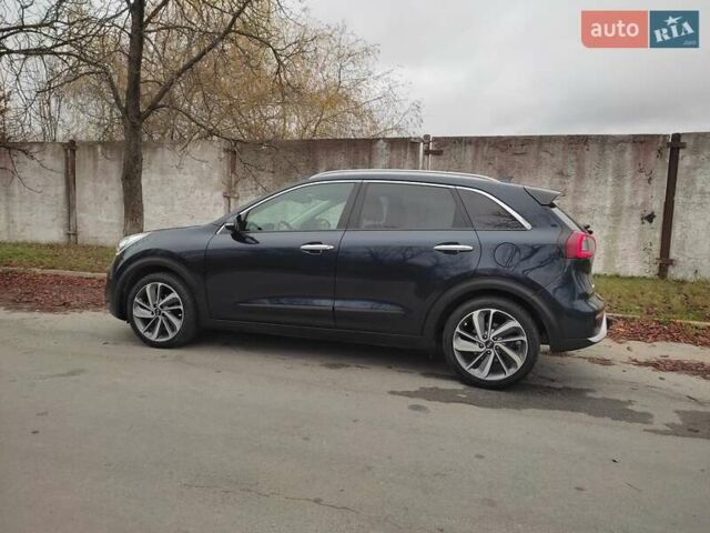 Синий Киа Niro, объемом двигателя 1.58 л и пробегом 219 тыс. км за 16200 $, фото 13 на Automoto.ua