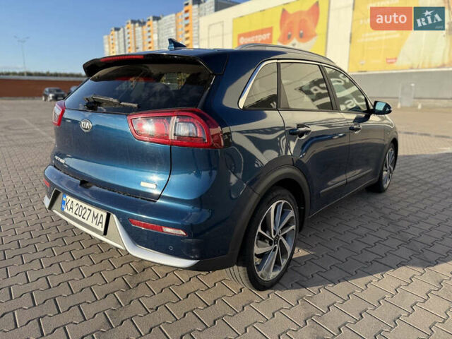 Синий Киа Niro, объемом двигателя 1.59 л и пробегом 114 тыс. км за 19000 $, фото 51 на Automoto.ua