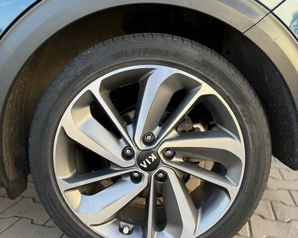 Синий Киа Niro, объемом двигателя 1.59 л и пробегом 114 тыс. км за 19000 $, фото 19 на Automoto.ua