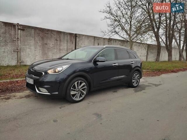 Синий Киа Niro, объемом двигателя 1.58 л и пробегом 219 тыс. км за 16200 $, фото 19 на Automoto.ua