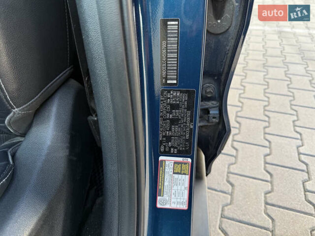 Синий Киа Niro, объемом двигателя 1.59 л и пробегом 114 тыс. км за 19000 $, фото 28 на Automoto.ua