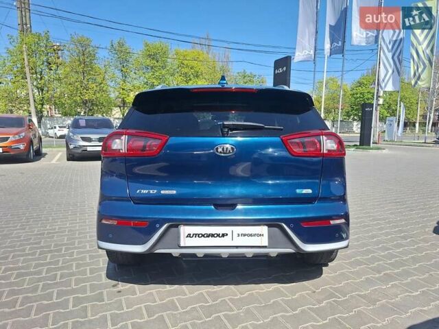 Синій Кіа Niro, об'ємом двигуна 1.58 л та пробігом 181 тис. км за 16900 $, фото 5 на Automoto.ua