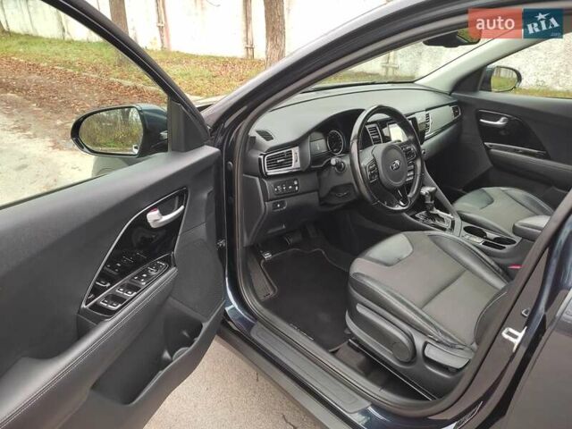 Синий Киа Niro, объемом двигателя 1.58 л и пробегом 219 тыс. км за 16200 $, фото 34 на Automoto.ua