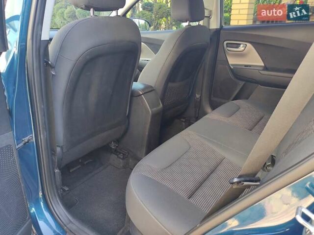 Синий Киа Niro, объемом двигателя 1.6 л и пробегом 177 тыс. км за 17200 $, фото 57 на Automoto.ua
