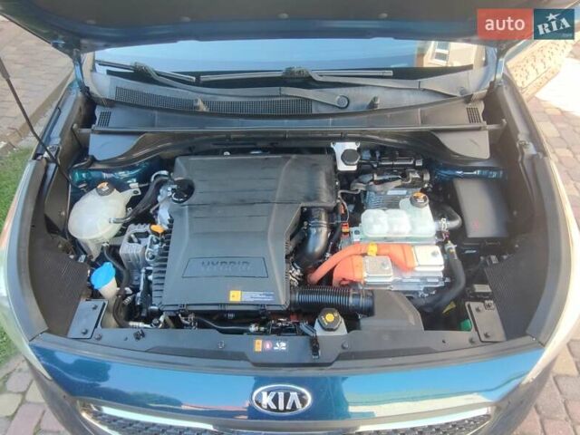 Синий Киа Niro, объемом двигателя 1.6 л и пробегом 177 тыс. км за 17200 $, фото 58 на Automoto.ua