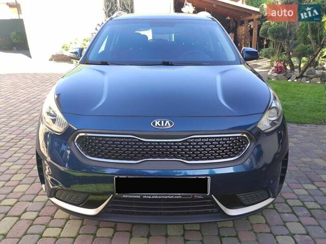Синий Киа Niro, объемом двигателя 1.6 л и пробегом 177 тыс. км за 17200 $, фото 20 на Automoto.ua