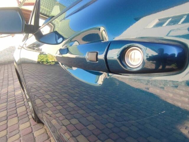 Синій Кіа Niro, об'ємом двигуна 1.6 л та пробігом 178 тис. км за 16800 $, фото 6 на Automoto.ua