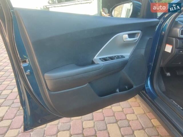 Синий Киа Niro, объемом двигателя 1.6 л и пробегом 177 тыс. км за 17200 $, фото 53 на Automoto.ua