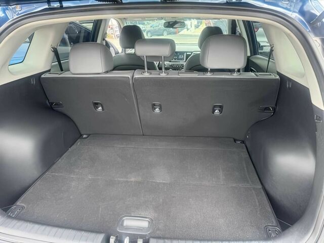 Синий Киа Niro, объемом двигателя 1.6 л и пробегом 36 тыс. км за 12100 $, фото 10 на Automoto.ua