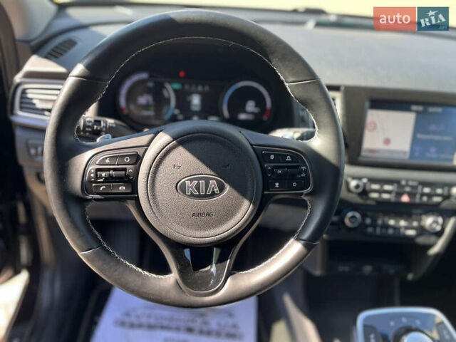 Синий Киа Niro, объемом двигателя 0 л и пробегом 64 тыс. км за 20550 $, фото 32 на Automoto.ua