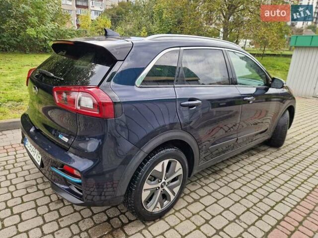 Синій Кіа Niro, об'ємом двигуна 0 л та пробігом 74 тис. км за 18200 $, фото 26 на Automoto.ua