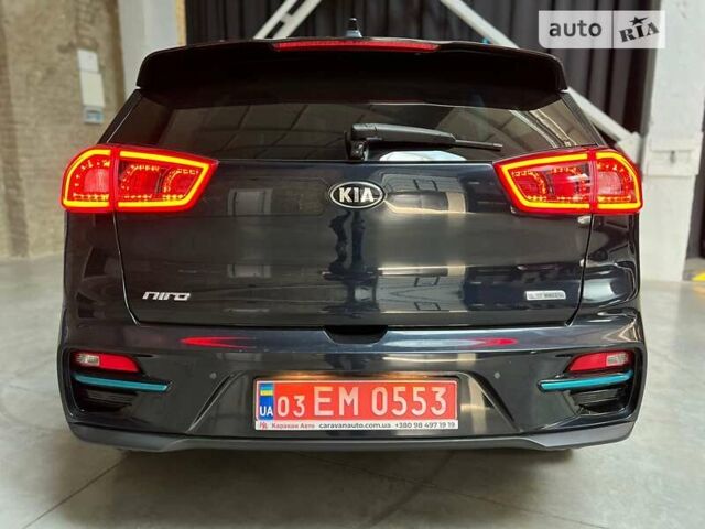 Синій Кіа Niro, об'ємом двигуна 0 л та пробігом 114 тис. км за 17800 $, фото 5 на Automoto.ua