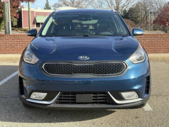 Синий Киа Niro, объемом двигателя 1.6 л и пробегом 40 тыс. км за 12000 $, фото 1 на Automoto.ua