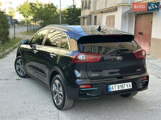 Киа Niro 2019 в Ивано-Франковске на Automoto.ua Синий Киа Niro, объемом двигателя 0 л и пробегом 155 тыс. км за 18650 $, фото 27 на Automoto.ua