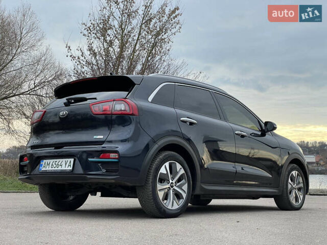 Синій Кіа Niro, об'ємом двигуна 0 л та пробігом 130 тис. км за 18455 $, фото 16 на Automoto.ua