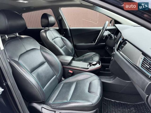 Синий Киа Niro, объемом двигателя 0 л и пробегом 172 тыс. км за 17150 $, фото 33 на Automoto.ua