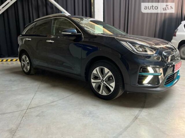 Синій Кіа Niro, об'ємом двигуна 0 л та пробігом 114 тис. км за 17800 $, фото 1 на Automoto.ua