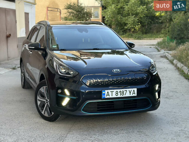 Синий Киа Niro, объемом двигателя 0 л и пробегом 155 тыс. км за 18650 $, фото 11 на Automoto.ua