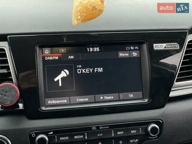 Синій Кіа Niro, об'ємом двигуна 0 л та пробігом 130 тис. км за 18455 $, фото 59 на Automoto.ua