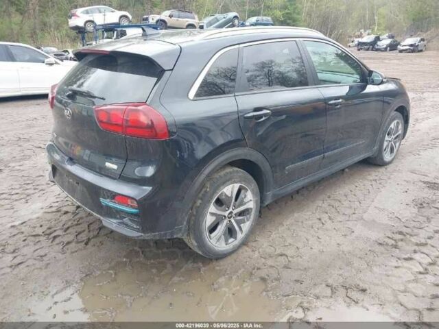 Синій Кіа Niro, об'ємом двигуна 0 л та пробігом 65 тис. км за 5000 $, фото 5 на Automoto.ua