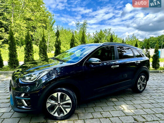 Синий Киа Niro, объемом двигателя 0 л и пробегом 88 тыс. км за 16999 $, фото 11 на Automoto.ua