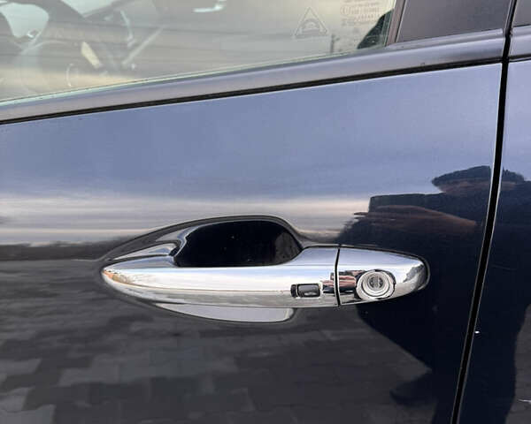 Синий Киа Niro, объемом двигателя 0 л и пробегом 168 тыс. км за 16800 $, фото 21 на Automoto.ua