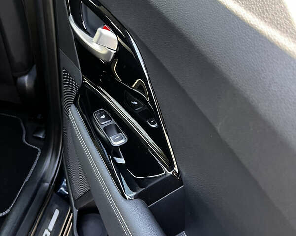 Синий Киа Niro, объемом двигателя 0 л и пробегом 64 тыс. км за 20550 $, фото 28 на Automoto.ua