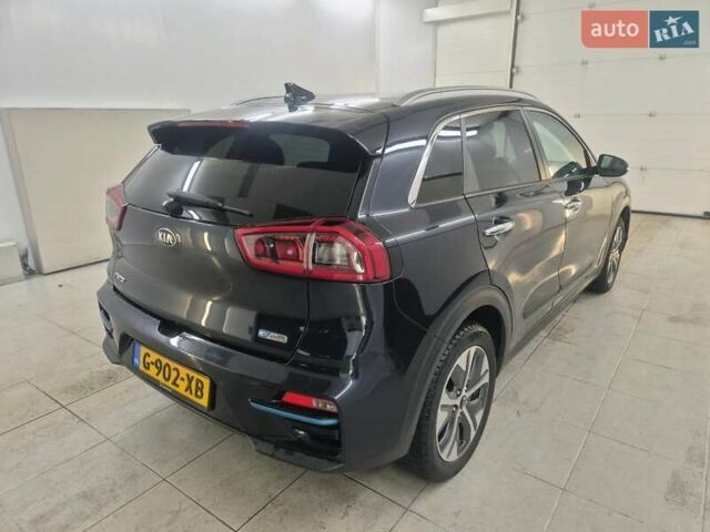 Синий Киа Niro, объемом двигателя 0 л и пробегом 74 тыс. км за 17799 $, фото 30 на Automoto.ua