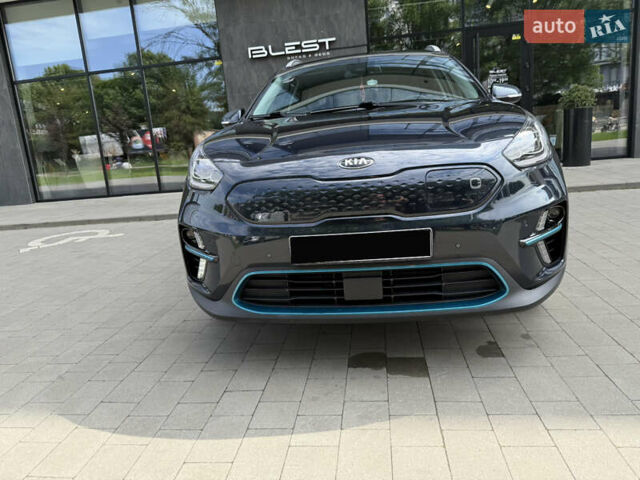 Синій Кіа Niro, об'ємом двигуна 0 л та пробігом 147 тис. км за 17400 $, фото 2 на Automoto.ua
