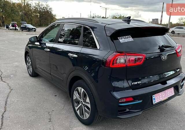 Киа Niro 2019 в Харькове на Automoto.ua Синий Киа Niro, объемом двигателя 0 л и пробегом 132 тыс. км за 18400 $, фото 13 на Automoto.ua