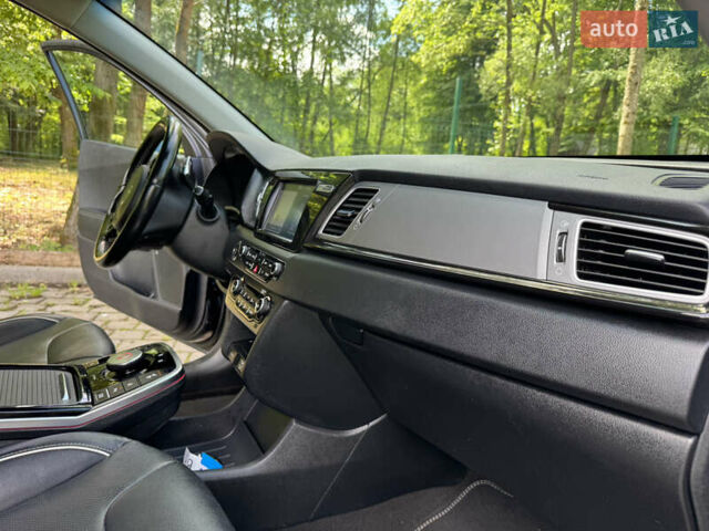 Синій Кіа Niro, об'ємом двигуна 0 л та пробігом 145 тис. км за 16999 $, фото 51 на Automoto.ua